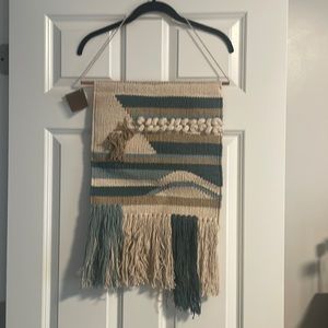 Hanging macrame